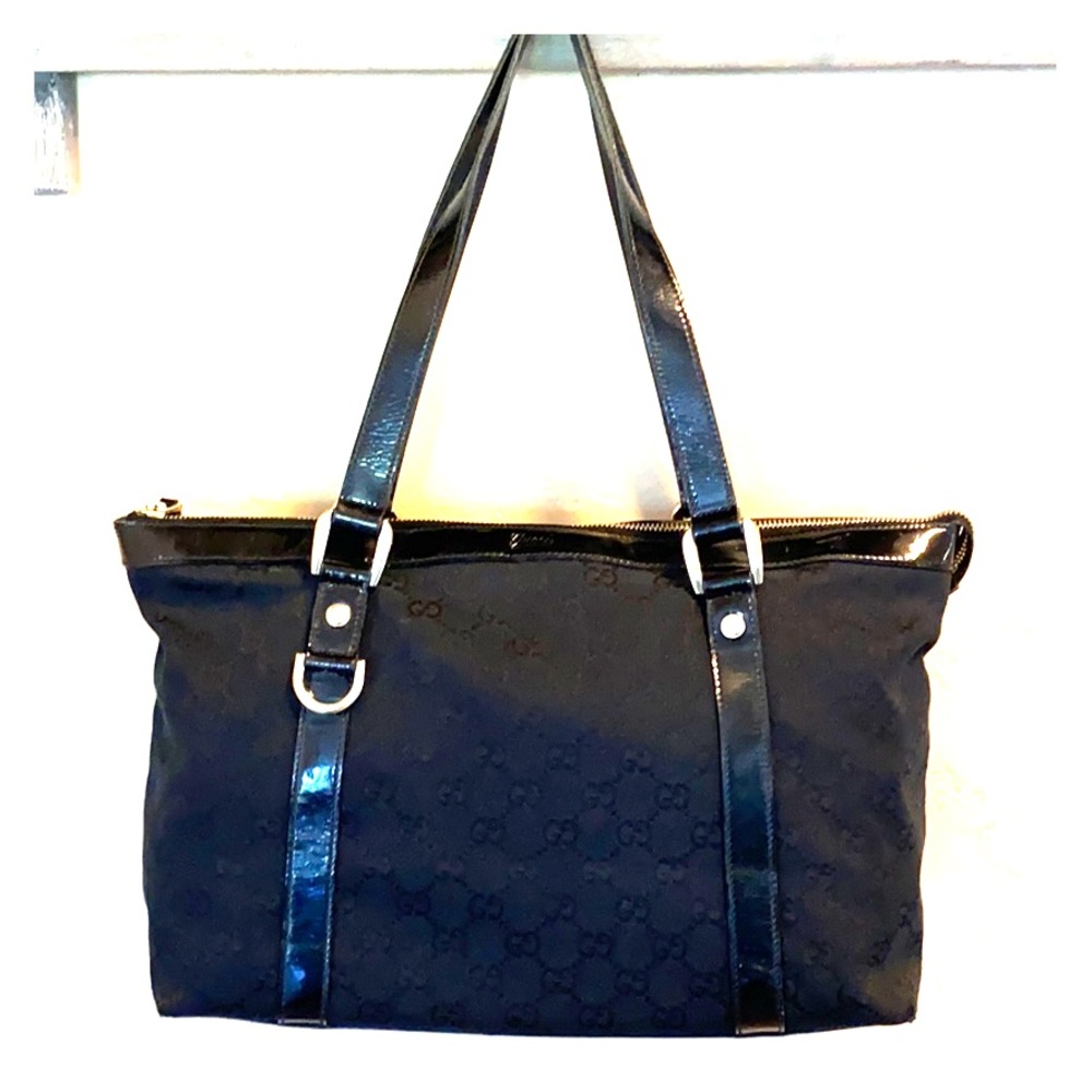 SOLD Authentic Gucci monogram Abbey tote